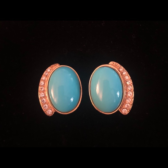 Vintage turquoise crystal & gold clip on earrings - Picture 2 of 6